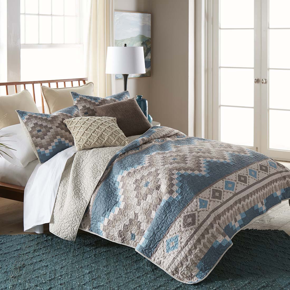 Donna Sharp Desert Point Queen Quilt Set - Image 2