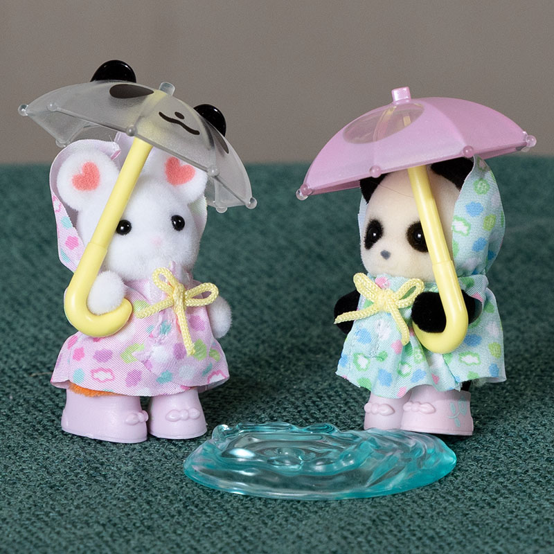 Calico Critters Rainy Day Duo - Image 3