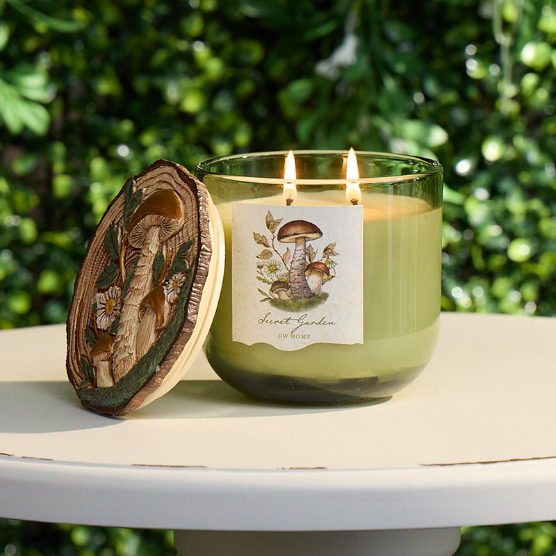 14 Oz. Secret Garden Candle - Image 3