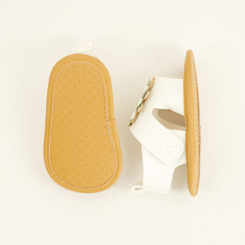 Infant 3D Floral White Sandals - Image 3