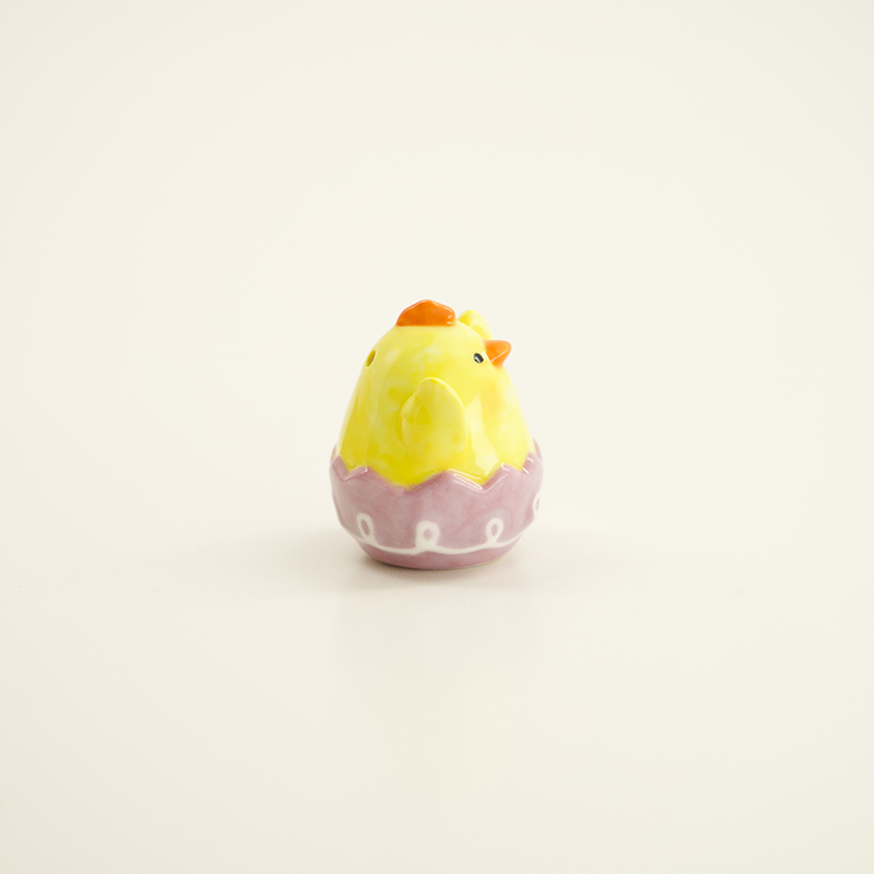 Chick In Purple Egg Salt Shaker - Image 2