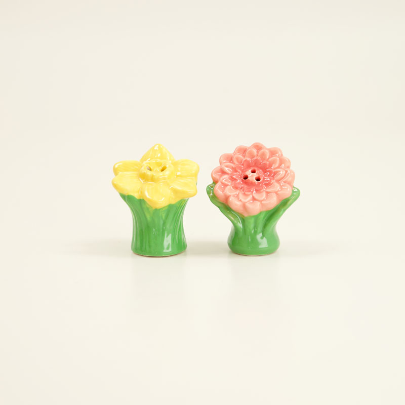 Daffodil Mini Salt Shaker - Image 4