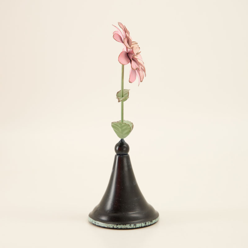 Small Metal Flower - Image 2
