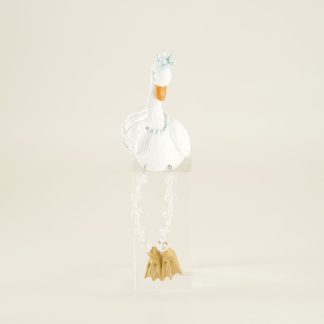 Swan Sitter – Girl