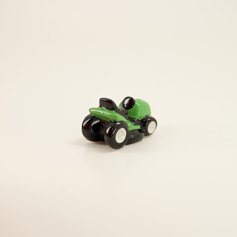 Riding Mower Mini Pepper Shaker - Image 3