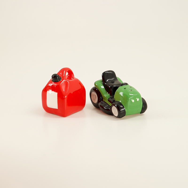 Riding Mower Mini Pepper Shaker - Image 4
